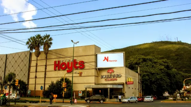 LED Salta, el sistema que suma tecnología y calidad a la publicidad callejera