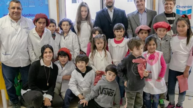 Tras un devastador incendio, Chevron financió el 100% de la reconstrucción del comedor de la Escuela Albergue “Ruca Quimpen”