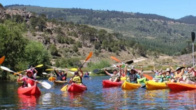 En canoa por el río Pulmarí: tercera travesía de 6 KM disfrutando de la rica flora y fauna de la región