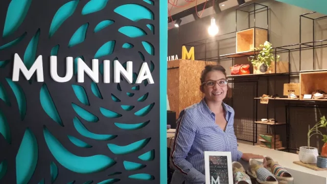 Munina: emprendimiento jujeño sigue la moda “crueltly free” en calzados veganos