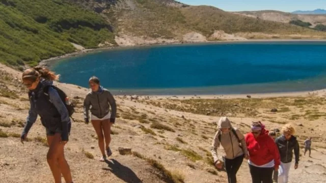 Turistas en Neuquén: las cifras oficiales indican que en enero ingresó más de $ 1.200 millones