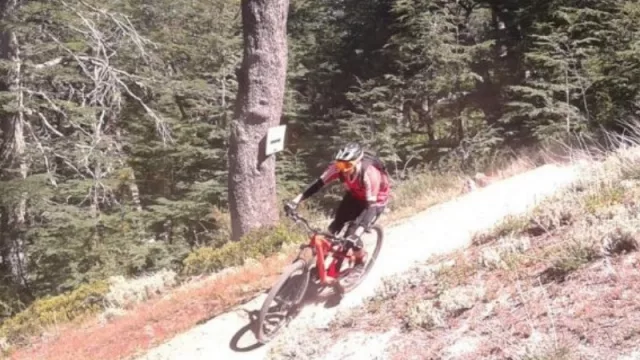 Cerro Bayo inauguró el Bike Park y funcionará (sábados y domingos) durante todo el verano