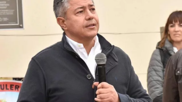 Rolando Figueroa (en la gobernación) desde el interior provincial: “Neuquén tiene una oferta turística sin igual”