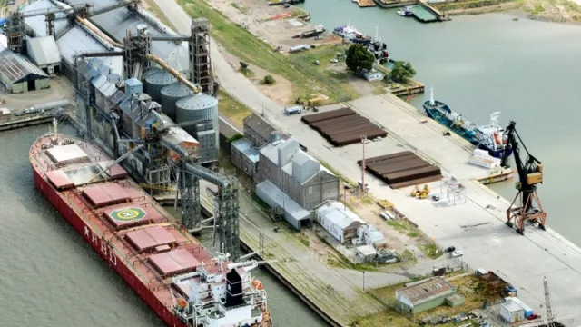 Sigue llegando arena destinada para Vaca Muerta (cifras dicen que hay más descargas este año)