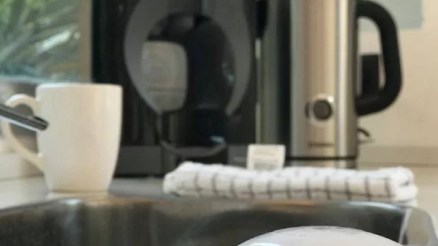 Las “smart home o casas inteligentes” también generan nuevas oportunidades laborales (es un negocio con varios actores)