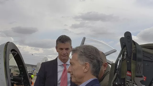 ¡Por fin! Despegaron los Pampa III y FAdeA celebra un año con contratos privados (Aguad presiona para venderlos al exterior)