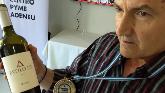 Quién podría afirmar que elaborar vino en una provincia como La Pampa no es una buena idea (Estilo 152 fue premiado en Neuquén)