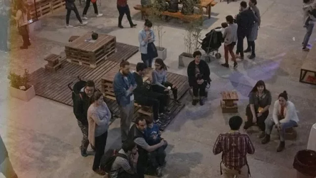 “Mercado del Distrito” nuevamente abre sus puertas para los emprendedores independientes, ahora para productores gurmeteros 