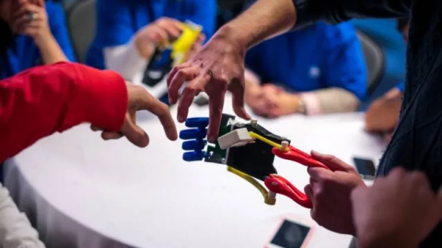 Atomic Lab, la¨fábrica de superhéroes¨,  llega a Bahía Blanca