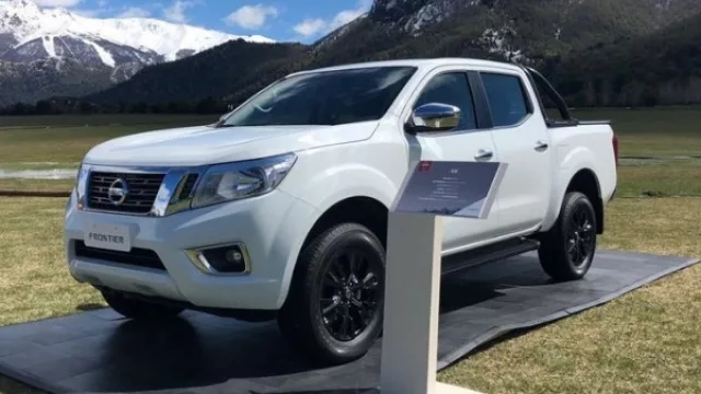 ¿Hay mercado para 7 marcas de pickups “one ton”? (después de Frontier, llegan Alaskan y Clase X)