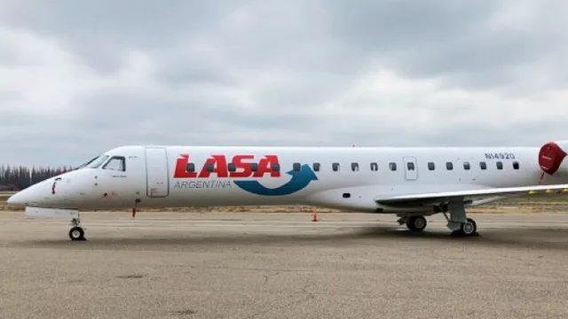 Aerolíneas LASA realizó su vuelo inaugural desde Neuquén (snacks gratis y no es “low cost”)