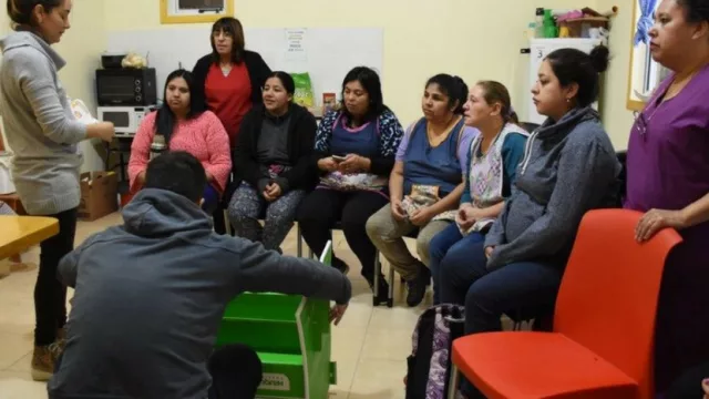 IJAN entregó más “Ecocunas” en Neuquén