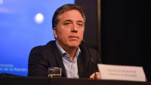 Gobierno sobrecumplió las metas fiscales y busca mantener la reforma tributaria y el pacto fiscal