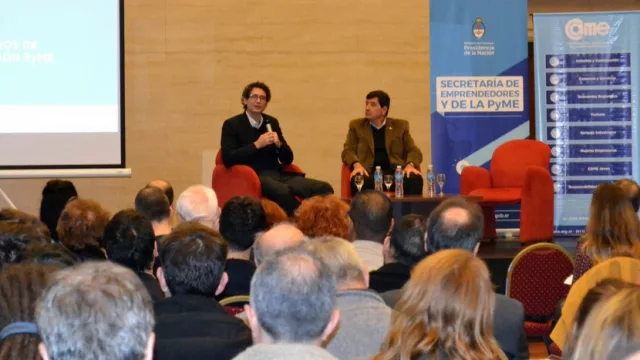 Producción quiere impulsar más capacitaciones en las PyMEs y así aumentar su productividad