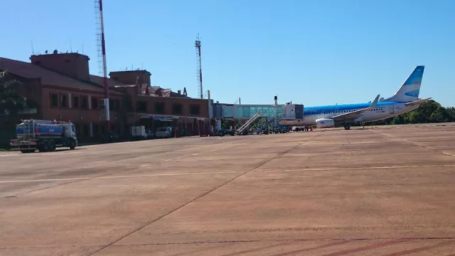 Este martes quedaría habilitada la pista del aeropuerto de Iguazú