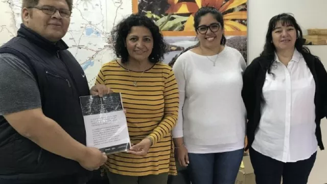 La provincia de Neuquén ya tiene su primer folleto en Braille (más inclusión que mejora la calidad turística)