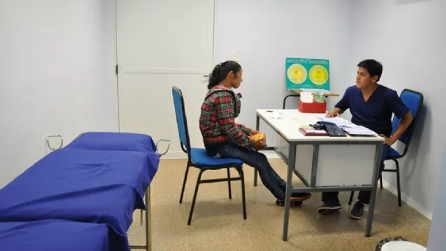 Atención futuros médicos (“cerquita” del título) está abierta la inscripción para las residencias 2018