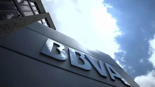 BBVA cierra dos sucursales pero las fusiona en una más grande y moderna
