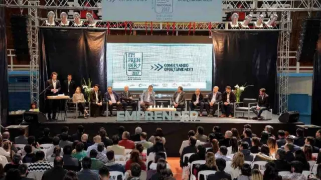 “Emprender Nacional 2017”: más de 1200 jóvenes dijeron presente en Bariloche