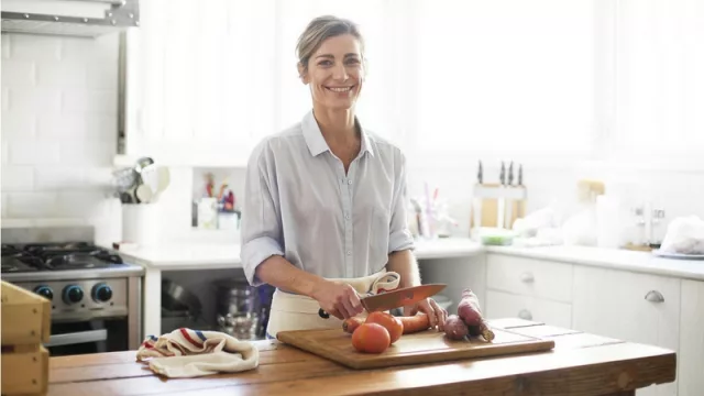 Pamela Villar cierra el ciclo anual “Cocina Patagónica” en el Saurus Restaurant de la Bodega Familia Schroeder