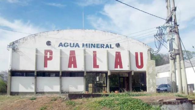 Dos grupos empresarios salteños quieren quedarse con Agua Mineral Palau
