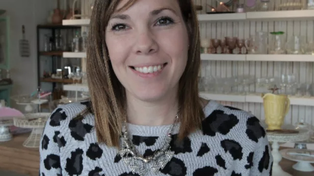 “Quería un cambio de vida”, nos dice Sabrina Gorbachov la única franquiciada de Reina Batata en Neuquén