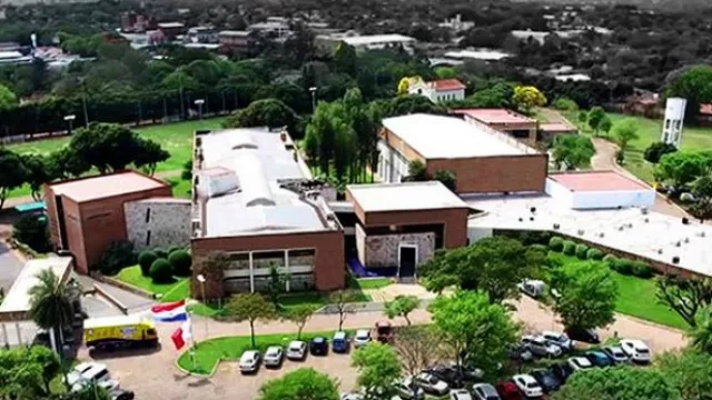 La primera tanda de aceite de cannabis llegó al país con Lasca