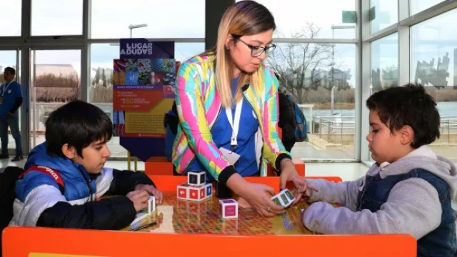 Lugar a Dudas abrió sus puertas en Neuquén