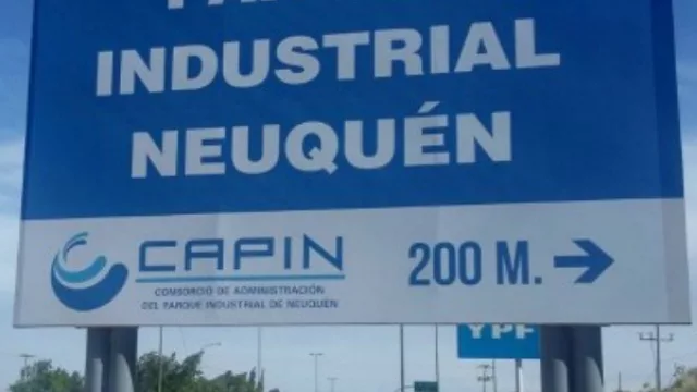 Fuerte inversión para asfaltar todas las calles del Parque Industrial de Neuquén