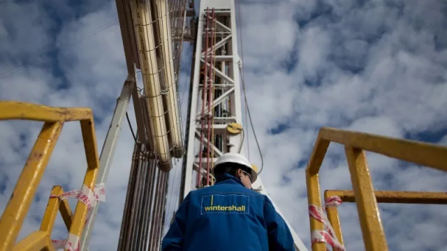 Wintershall inició la perforación de un pozo piloto en Vaca Muerta (los resultados estarán el año próximo)