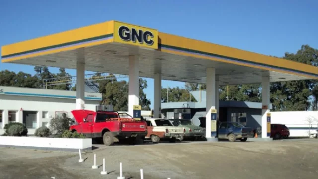 Anuncian "el fin del GNC en Argentina" (expendedores dicen que lo dejó en claro Aranguren)