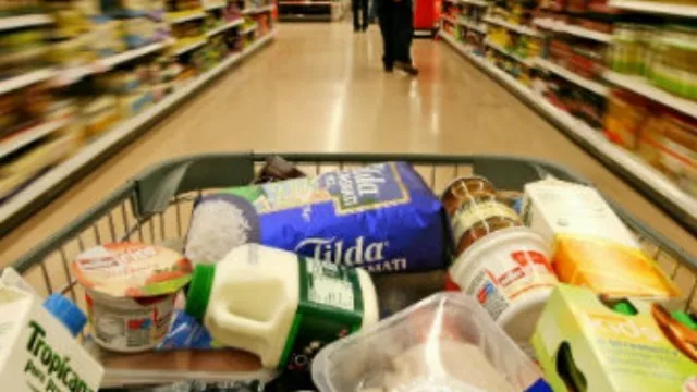 “Góndola Regional Neuquina”: vuelve al debate un tema que puede ayudar a la economía regional