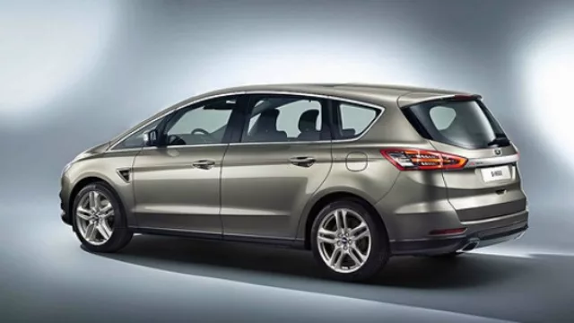 Nuevo Ford S-Max: 7 pasajeros, 240CV y mucha tecnología