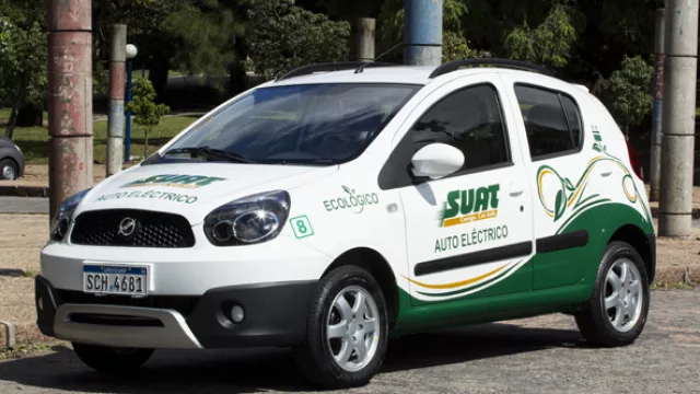 Suat Emergencias médicas incorpora un auto eléctrico a su flota  