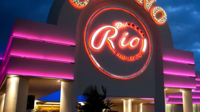 Casinos del Río quiere que pases una “mini-estadía” para el Día de los Enamorados (te regalan la cena en Oasis Resto Pub)