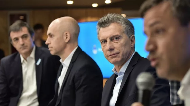 Educación firmó convenio con IMS para capacitar a docentes y estudiantes en nuevas tecnologías