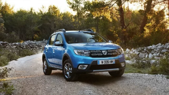 Logan, Sandero y Duster se renuevan bajo la marca Dacia