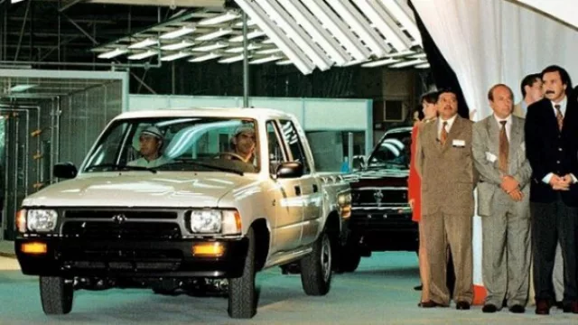 La Hilux se aproxima al millón de unidades