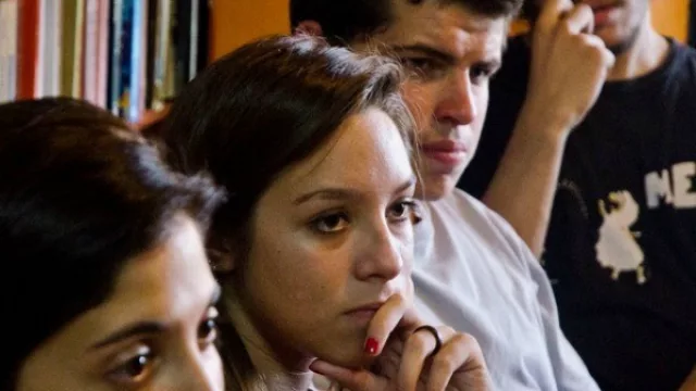 Lanzan la JoveNQNapp, una aplicación que busca relacionar información con beneficios