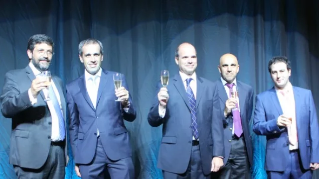 Santos Doncel Jones, Mauricio Castro, Diego de la Campa (Gerente comercial), Marcelo Osores (Gerente de Administración de Autoahorro) y Fernando Miguel (Gerente Autoahorro Iruña).