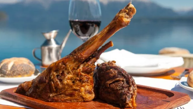 Con la “Cocina de los 7 Lagos” los sabores patagónicos vuelven para deleitar