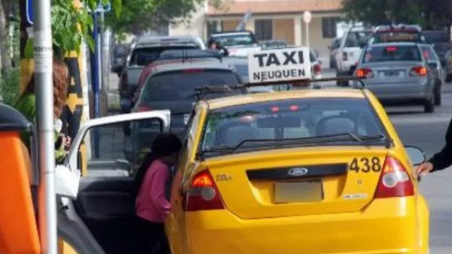 Los taxis de Neuquén no se suben a mPos (crecen opciones de pagos con tarjetas en grandes ciudades)