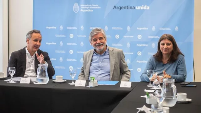 Reunión con Pan American Energy para el seguimiento de proyectos científicos sustentables