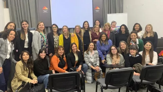 Comenzó el Taller de Negociación para Mujeres en Neuquén