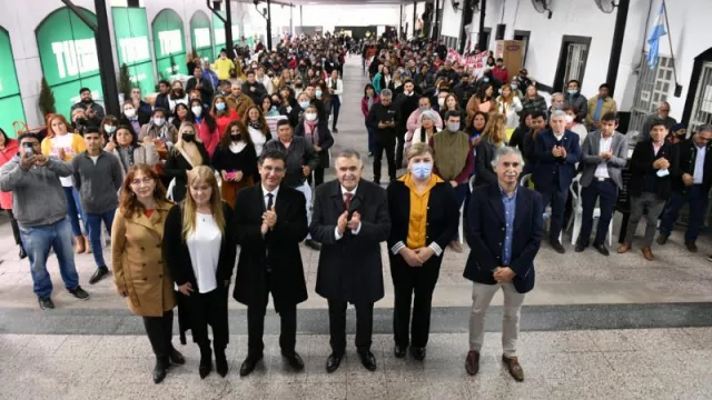 Más de 200 emprendedores tucumanos recibieron equipamientos y microcréditos para potenciar sus ventas