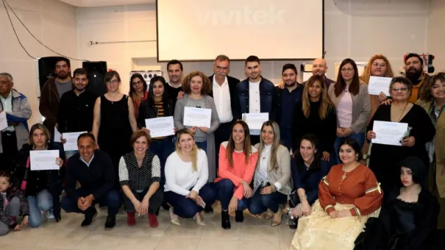 El municipio de Centenario entregó herramientas a emprendedores y emprendedoras ($ 12 millones invertidos)