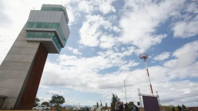 Inauguran la nueva torre de control del aeropuerto internacional de Jujuy