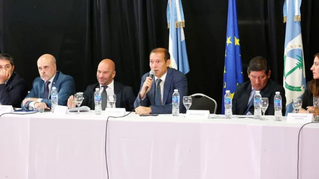 Empresas y cámaras empresarias mantuvieron un encuentro de trabajo con los embajadores de la Unión Europea