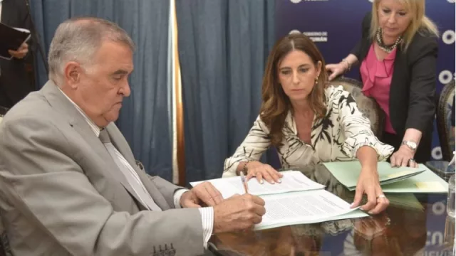 El Gobierno tucumano destinará $ 160 millones para trabajadores del Programa Interzafra Provincial (alcanzará a 10.000 trabajadores)