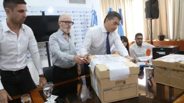 Se presentaron las ofertas económicas para el nuevo sistema de transporte público de pasajeros de Neuquén